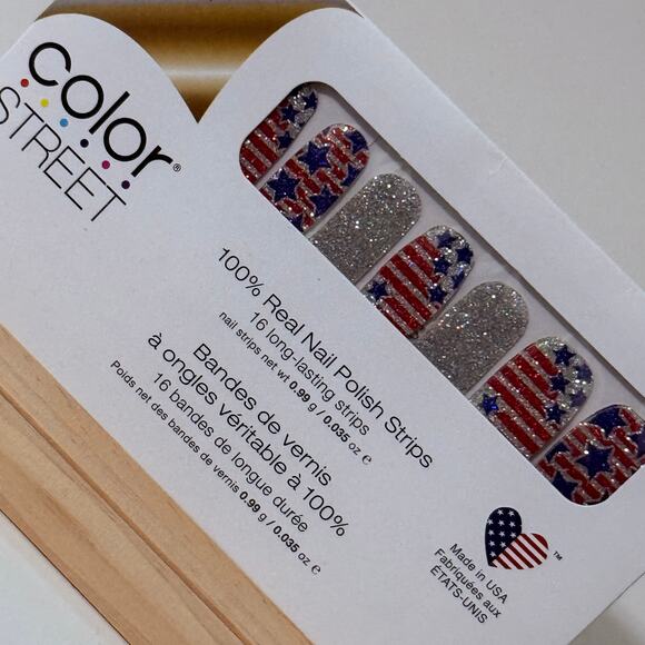 New Color Street “Glitz and Glory” Stars and Stripes Patriotic Nail Strips - Picture 1 of 4